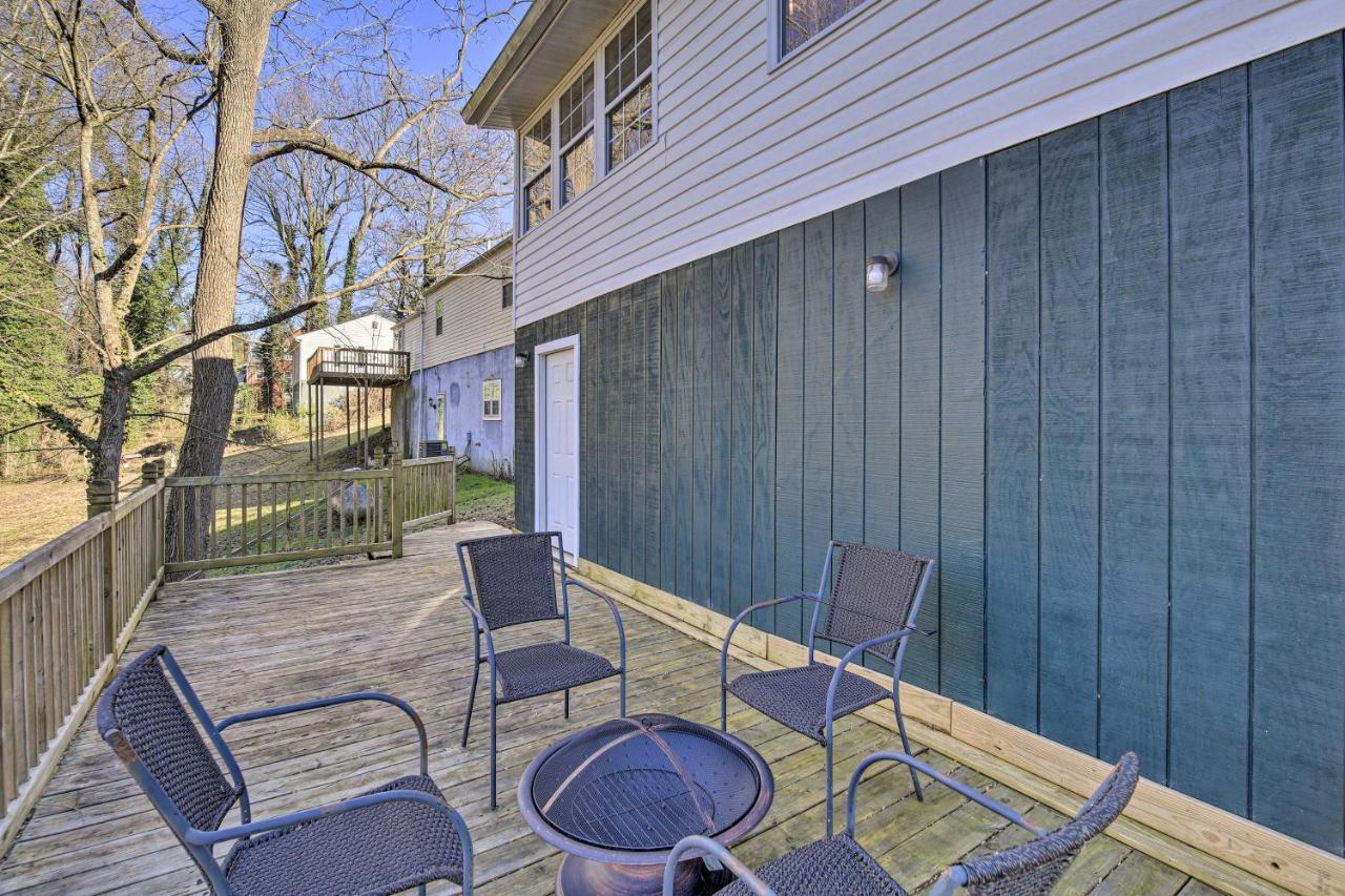 Cozy Bristol Home With Yard About 1 Mile To Downtown! エクステリア 写真